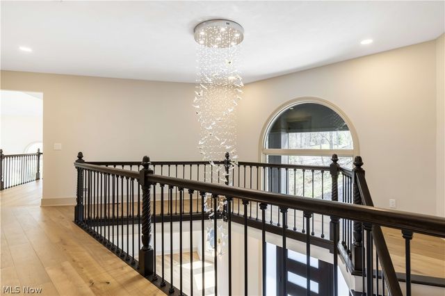 6100 Loch Lomond Court, Solon, OH 44139