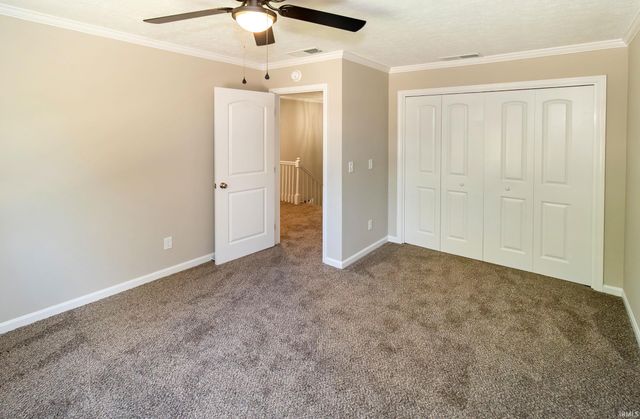 6301 E Oak Street, Evansville, IN 47715
