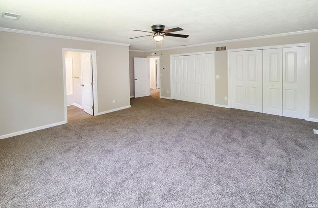 6301 E Oak Street, Evansville, IN 47715