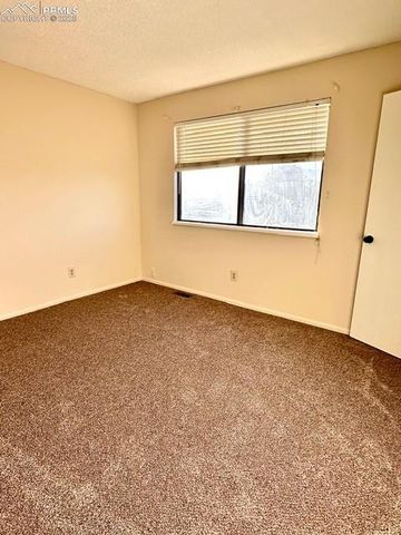 5509 Mansfield Court, Colorado Springs, CO 80918