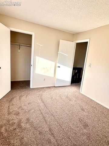 5509 Mansfield Court, Colorado Springs, CO 80918