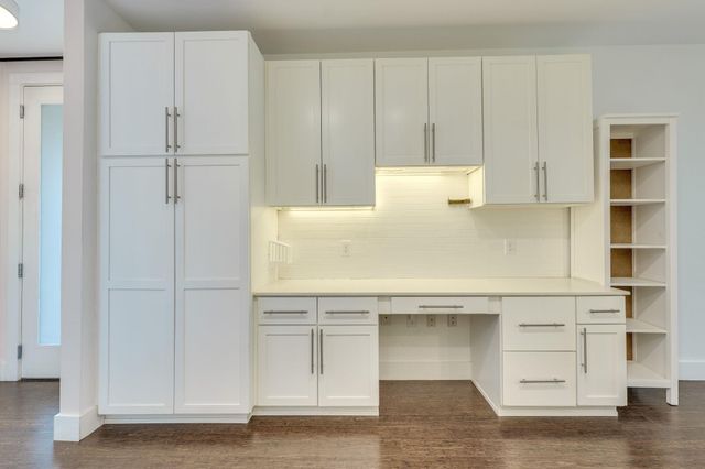 2801 Dulce LN 721, Austin, TX 78704