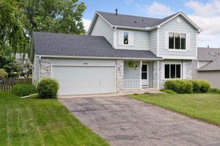 18884 Pennington Avenue, Eden Prairie, MN 55346