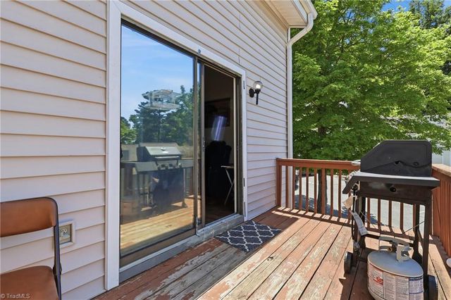 3588 Heathrow Drive, Winston-salem, NC 27127