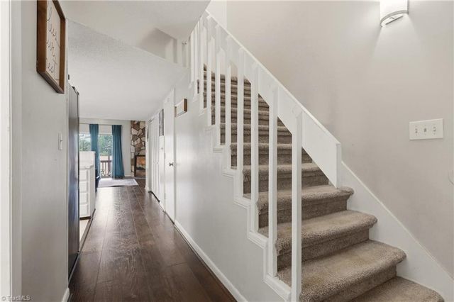 3588 Heathrow Drive, Winston-salem, NC 27127