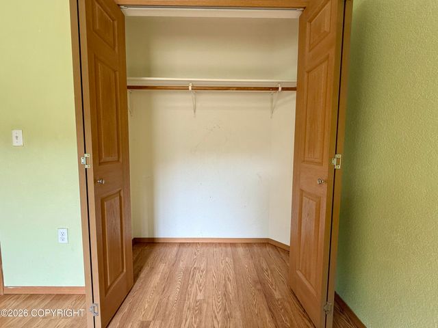 15721 E Sams Circle, Palmer, AK 99645