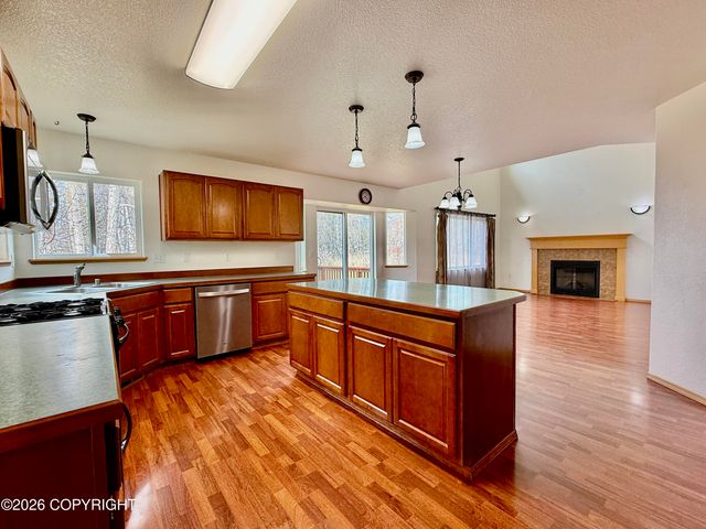 15721 E Sams Circle, Palmer, AK 99645