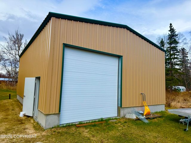 15721 E Sams Circle, Palmer, AK 99645