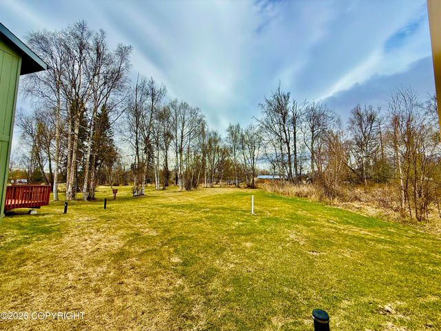 15721 E Sams Circle, Palmer, AK 99645
