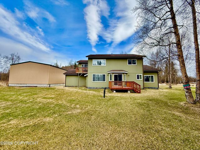 15721 E Sams Circle, Palmer, AK 99645