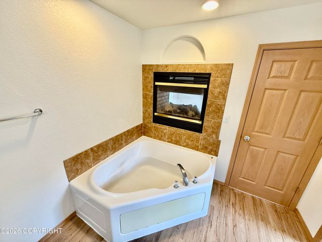 15721 E Sams Circle, Palmer, AK 99645
