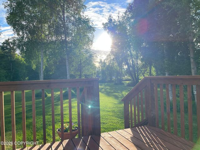 15721 E Sams Circle, Palmer, AK 99645