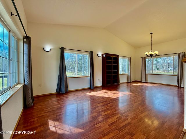 15721 E Sams Circle, Palmer, AK 99645