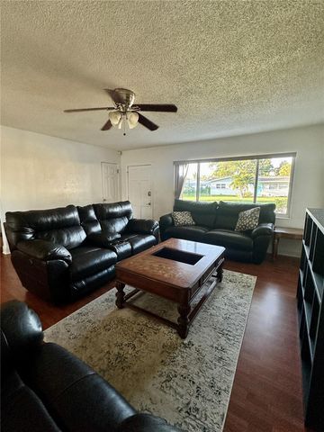 3673 SEAROBIN DRIVE SE, St Petersburg, FL 33705