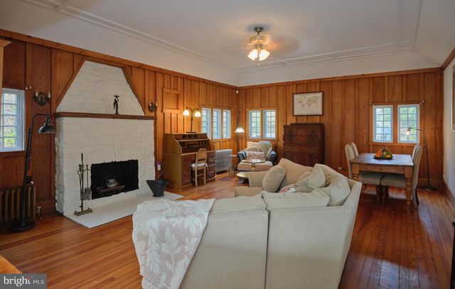 446 RIVER RD, Pipersville, PA 18947