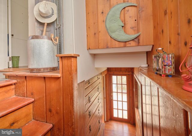 446 RIVER RD, Pipersville, PA 18947