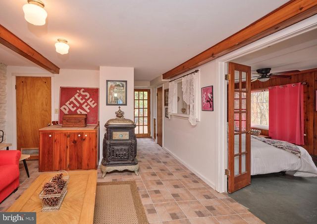 446 RIVER RD, Pipersville, PA 18947