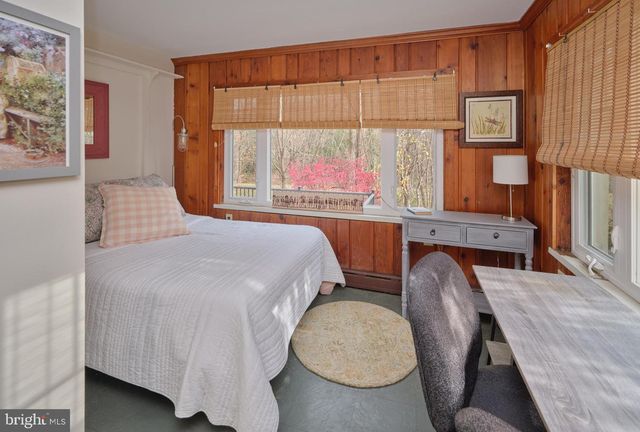 446 RIVER RD, Pipersville, PA 18947