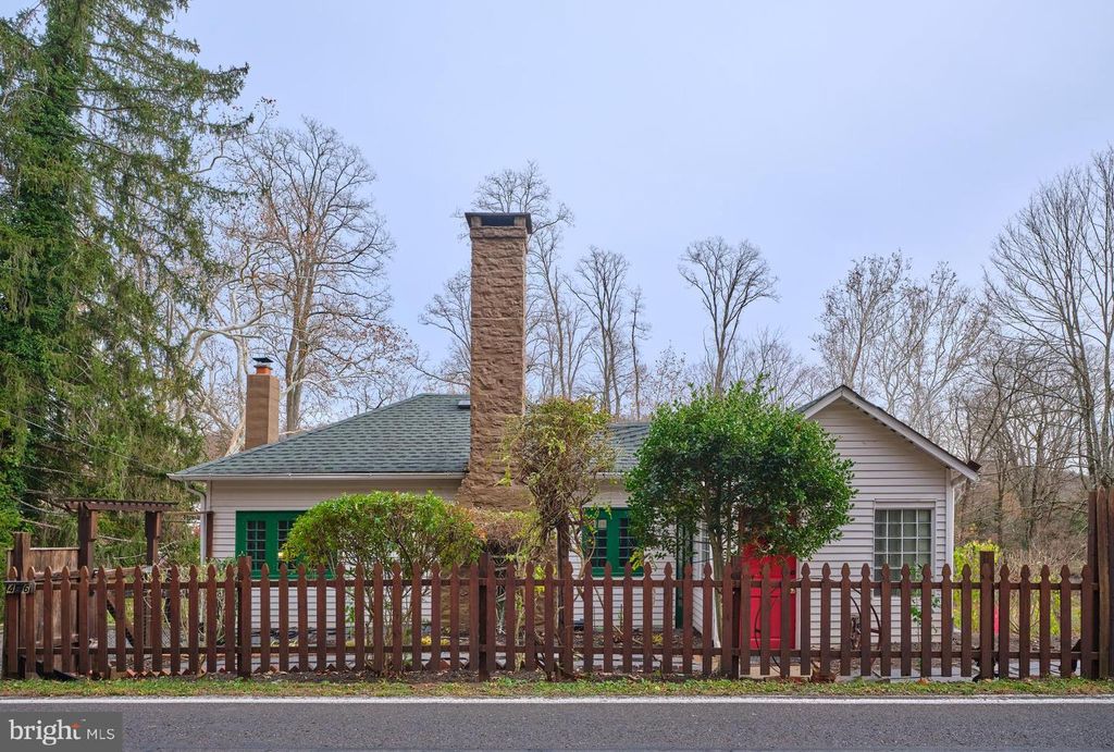 446 RIVER RD, Pipersville, PA 18947