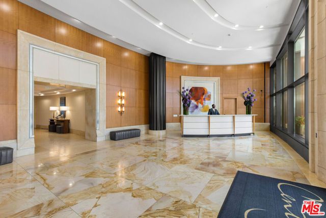 1 W Century Drive 24A, Los Angeles, CA 90067