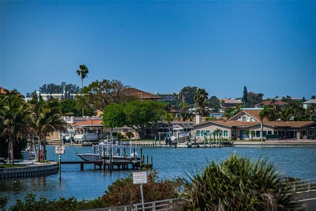 100 BLUFF VIEW DRIVE 211C, Belleair Bluffs, FL 33770