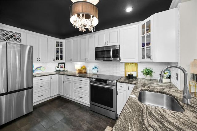 100 BLUFF VIEW DRIVE 211C, Belleair Bluffs, FL 33770