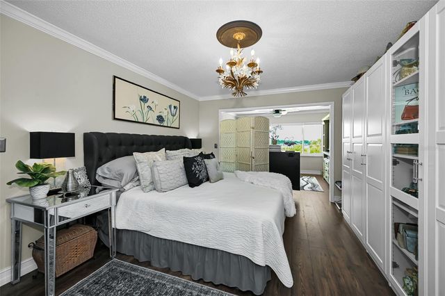 100 BLUFF VIEW DRIVE 211C, Belleair Bluffs, FL 33770