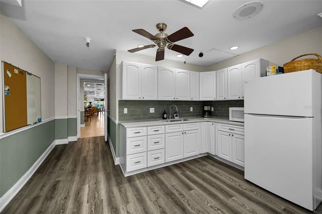 100 BLUFF VIEW DRIVE 211C, Belleair Bluffs, FL 33770