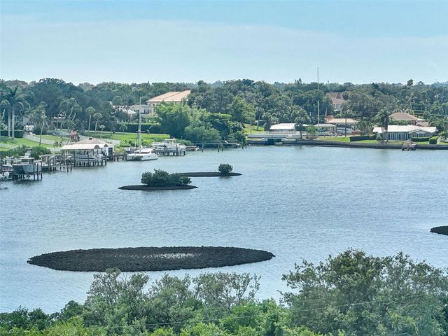 100 BLUFF VIEW DRIVE 211C, Belleair Bluffs, FL 33770