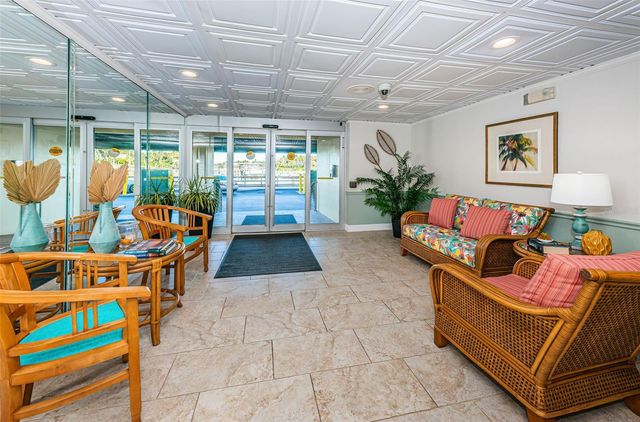 100 BLUFF VIEW DRIVE 211C, Belleair Bluffs, FL 33770