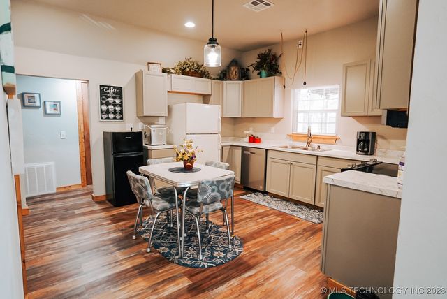 112535 S 4177, Checotah, OK 74426