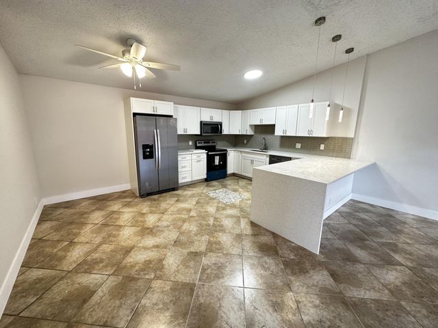 4326 Woodstock Drive C, West Palm Beach, FL 33409