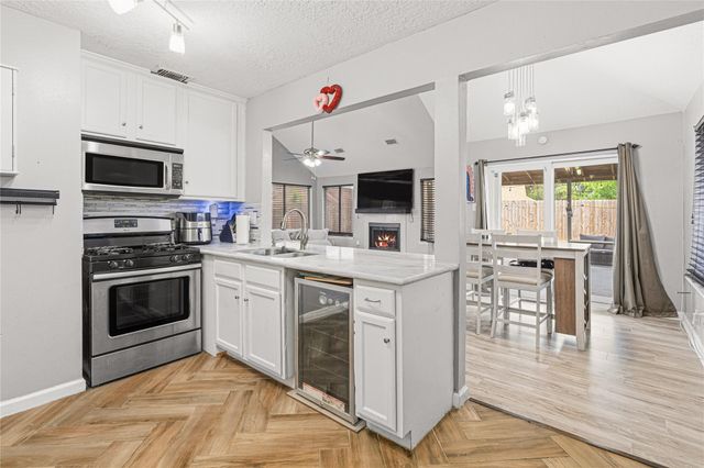 16306 Saint Helena Way, Houston, TX 77053
