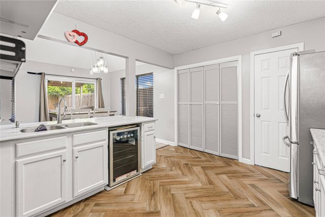 16306 Saint Helena Way, Houston, TX 77053