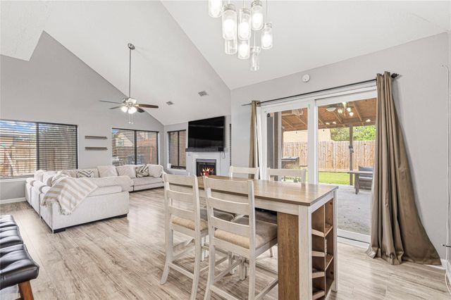 16306 Saint Helena Way, Houston, TX 77053
