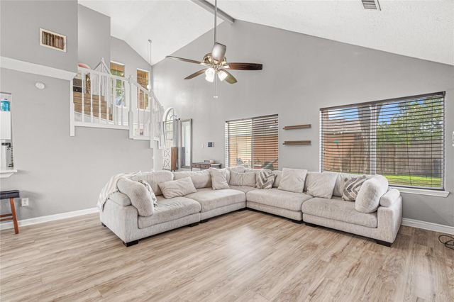 16306 Saint Helena Way, Houston, TX 77053