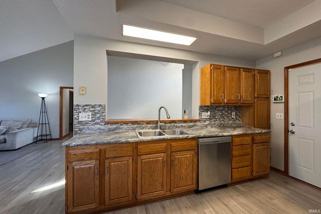 2805 OXFORD Street, Fort Wayne, IN 46806