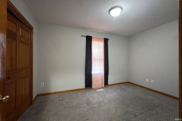 2805 OXFORD Street, Fort Wayne, IN 46806