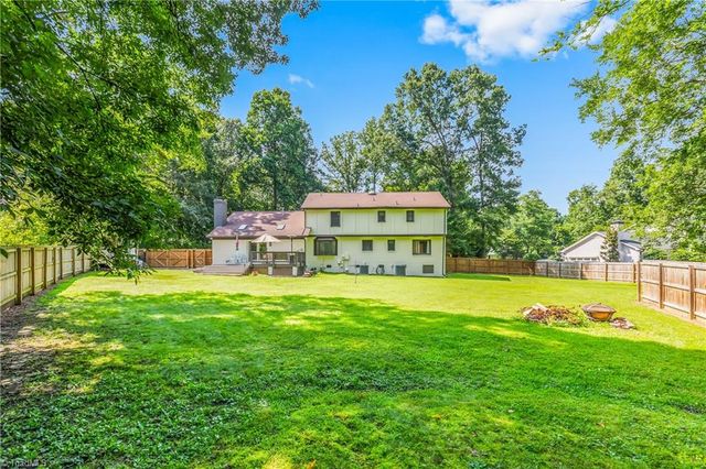 5211 Forest Oaks Drive, Greensboro, NC 27406
