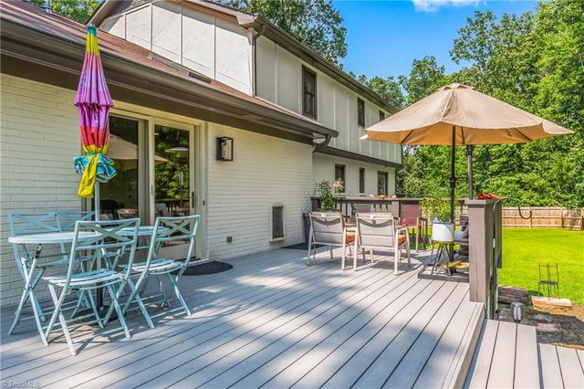 5211 Forest Oaks Drive, Greensboro, NC 27406