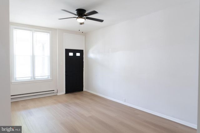 868 E CHELTEN AVE, Philadelphia, PA 19138