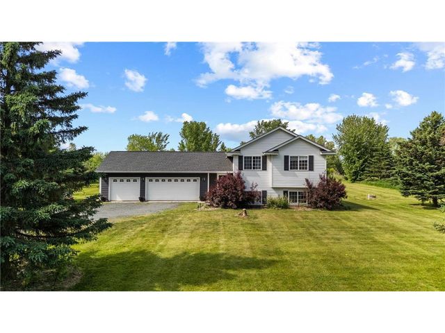 1418 130th Avenue, New Richmond, WI 54017