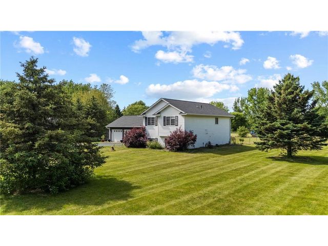 1418 130th Avenue, New Richmond, WI 54017