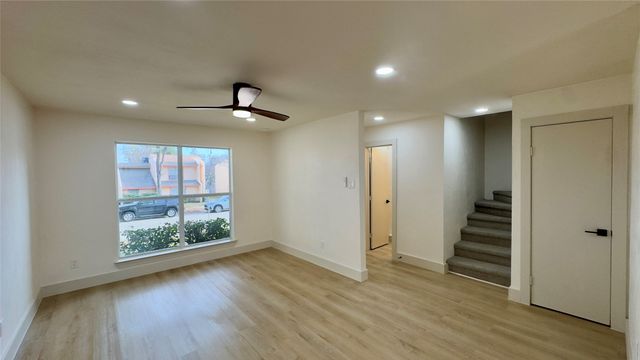 417 Valley Park Drive, Garland, TX 75043