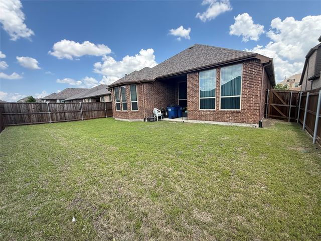 1829 Lockhart Drive, Forney, TX 75126