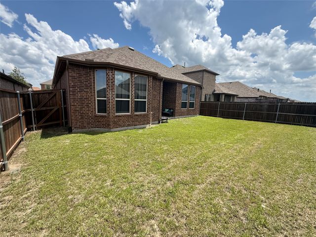 1829 Lockhart Drive, Forney, TX 75126