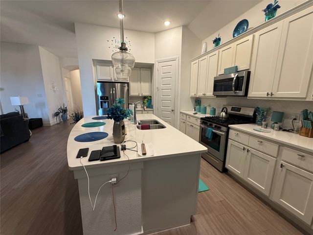 1829 Lockhart Drive, Forney, TX 75126