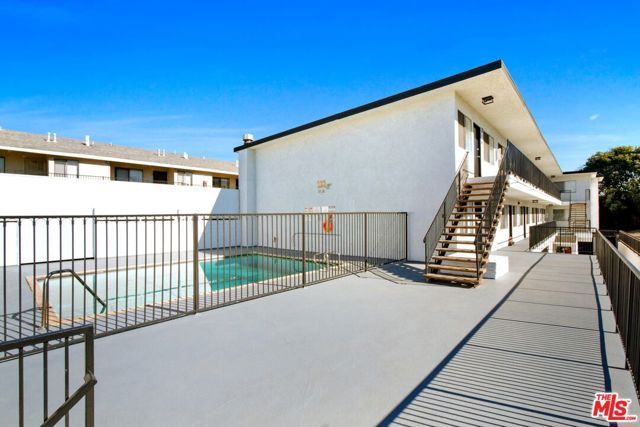 14110 Yukon Avenue, Hawthorne, CA 90250