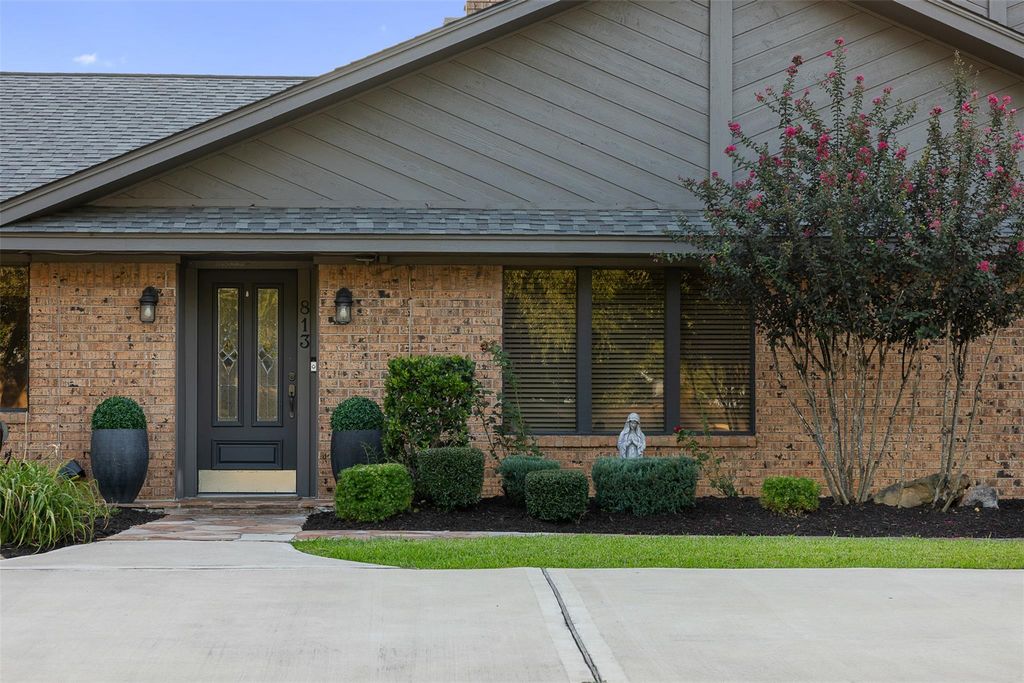 813 N. Gray Street ST, Caldwell, TX 77836