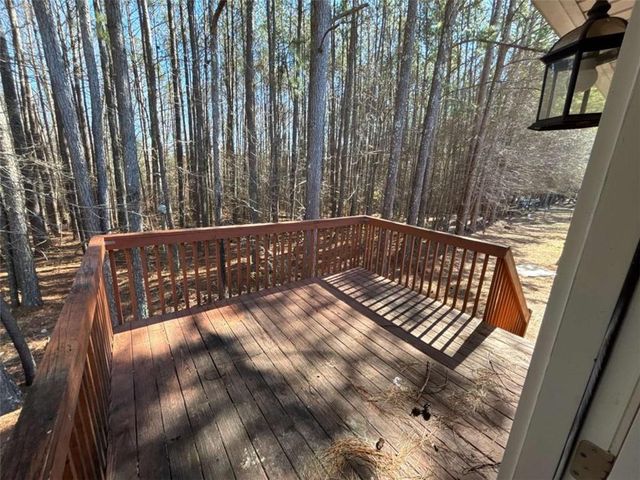 732 Newport Dr, Villa Rica, GA 30180